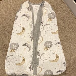 Burt's Bees Baby Beekeeper Sleep Sack in Soft Gray